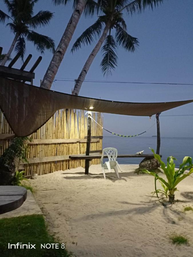 Eddie'S Beach Resort Siargao Хенерал Луна Екстериор снимка